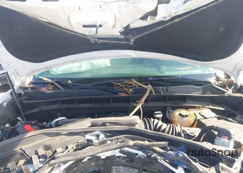 2022 GMC Sierra 1500 Slt z USA, uszkodzony, nr VIN 1GTUUDEL9NZ501844